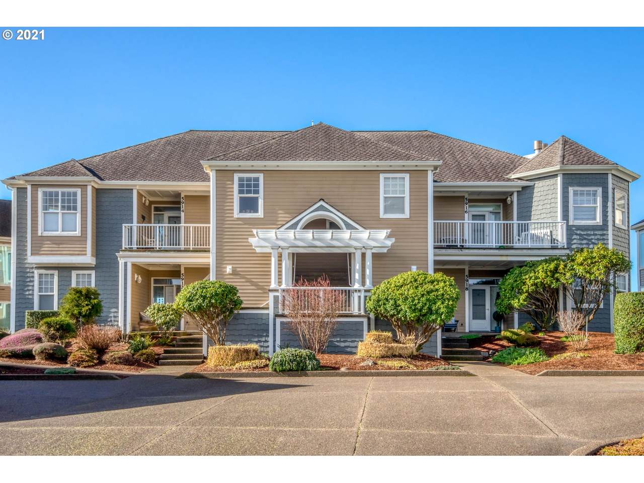 5916 Cupola Dr - Photo 1