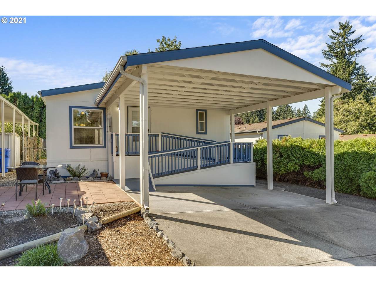 37600 Sunset St - Photo 1