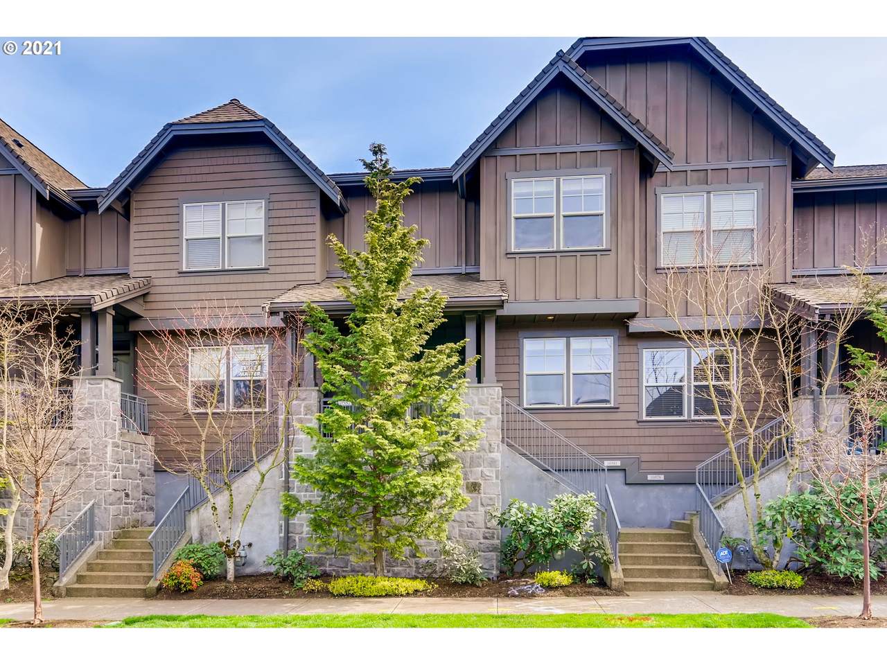 10581 Windwood Way - Photo 1