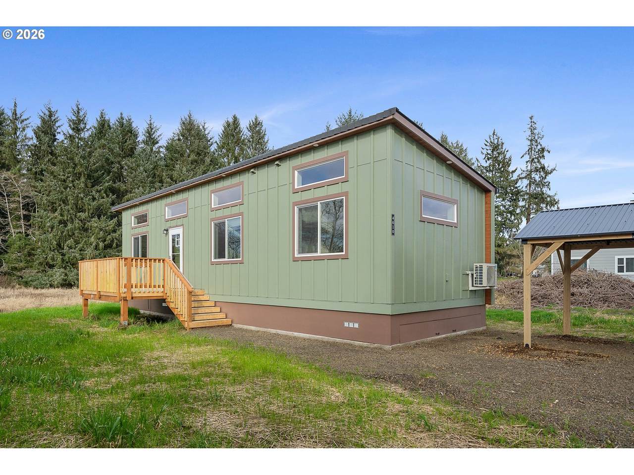 4610 Spruce St - Photo 1