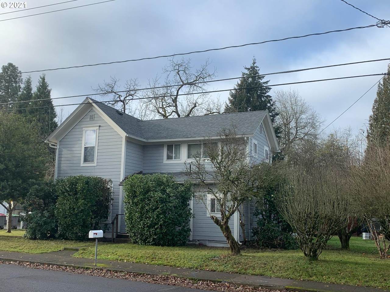 1049 Brockwood Ave - Photo 1