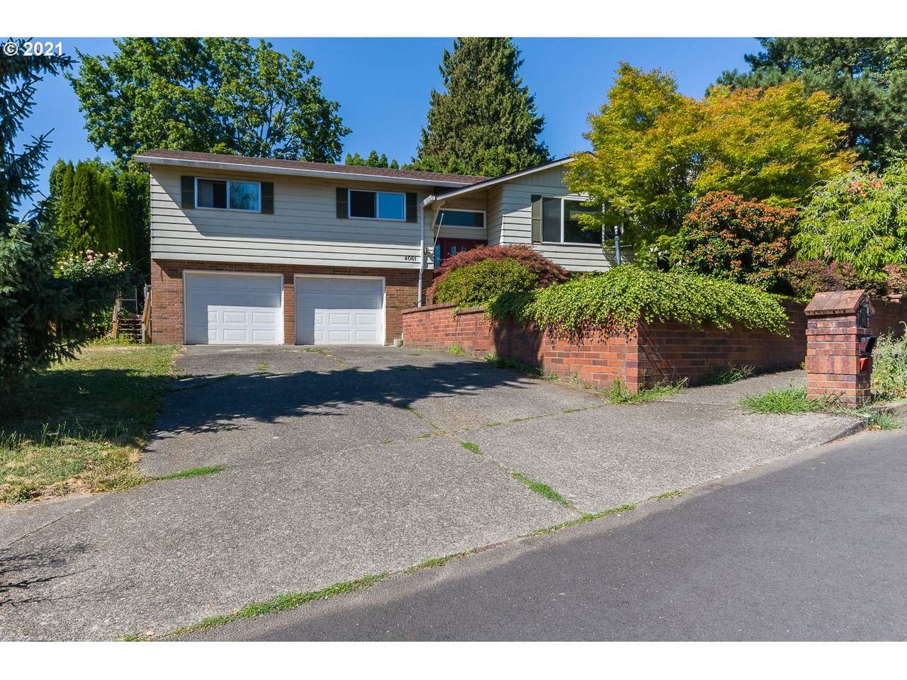 4061 El Camino Dr - Photo 1