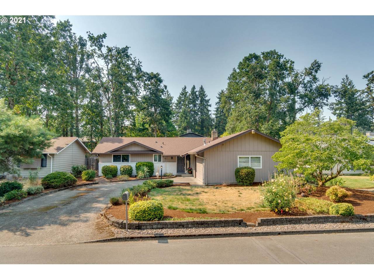 5355 Roethe Rd - Photo 1