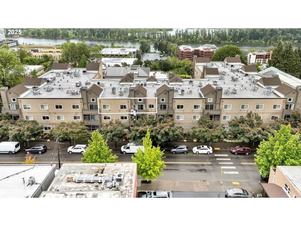 4320 Corbett Ave - Photo 1