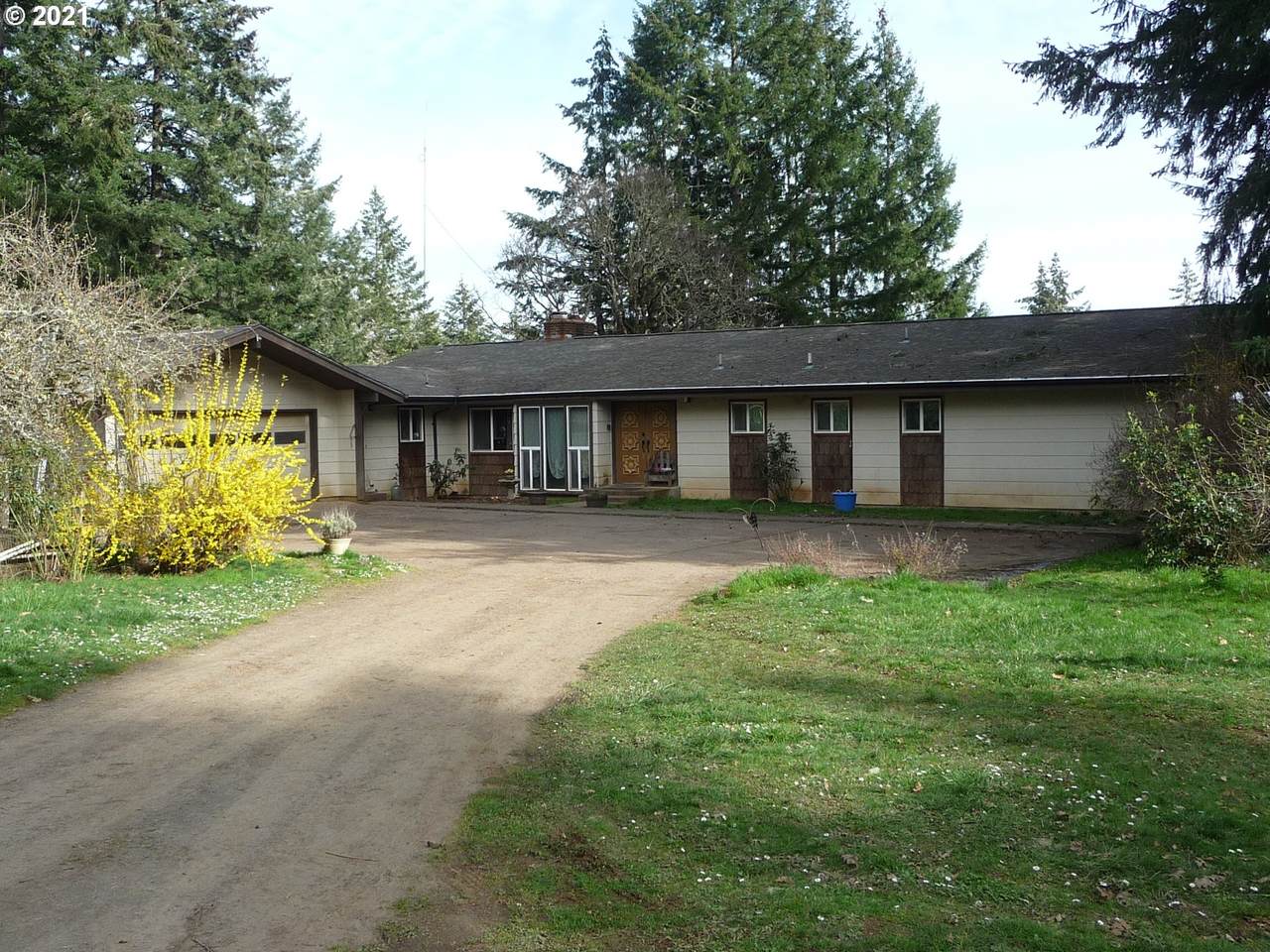 19135 Rock Creek Rd - Photo 1