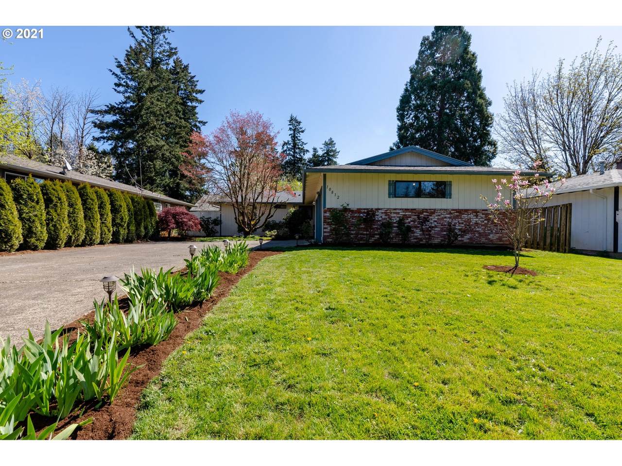 10812 77TH Ave - Photo 1
