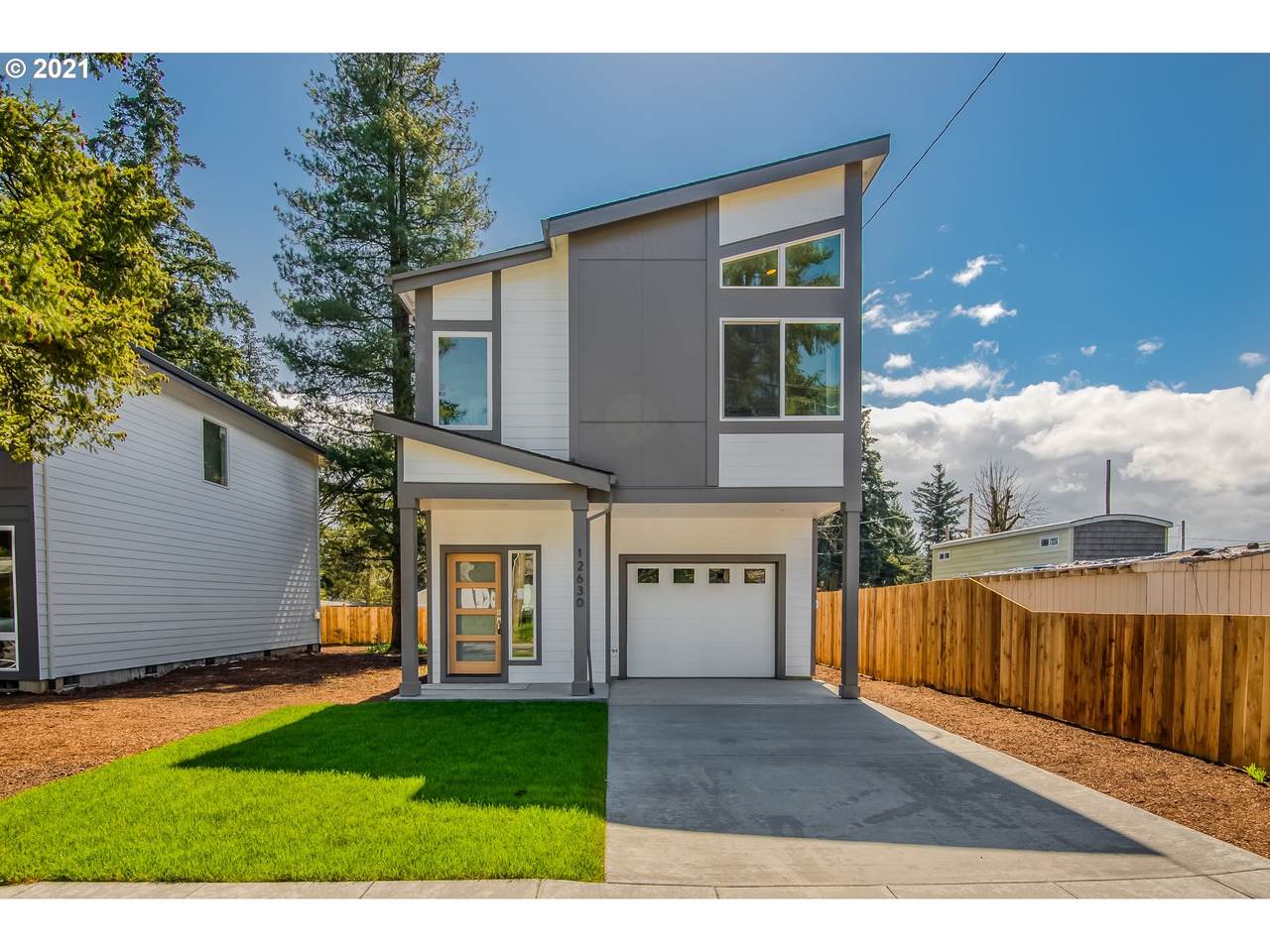 12630 Kelly St - Photo 1
