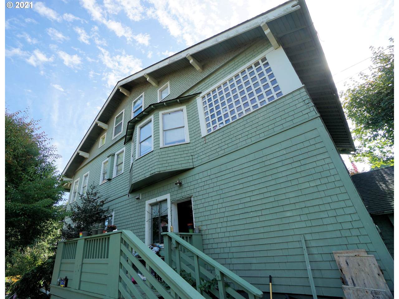233 C St - Photo 1