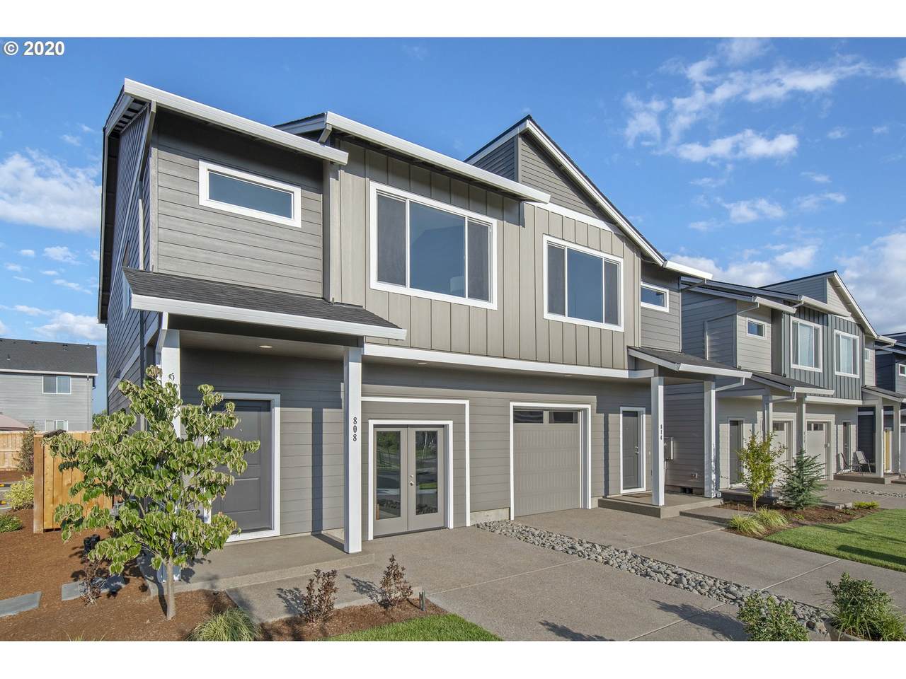 802 25th Ave - Photo 1