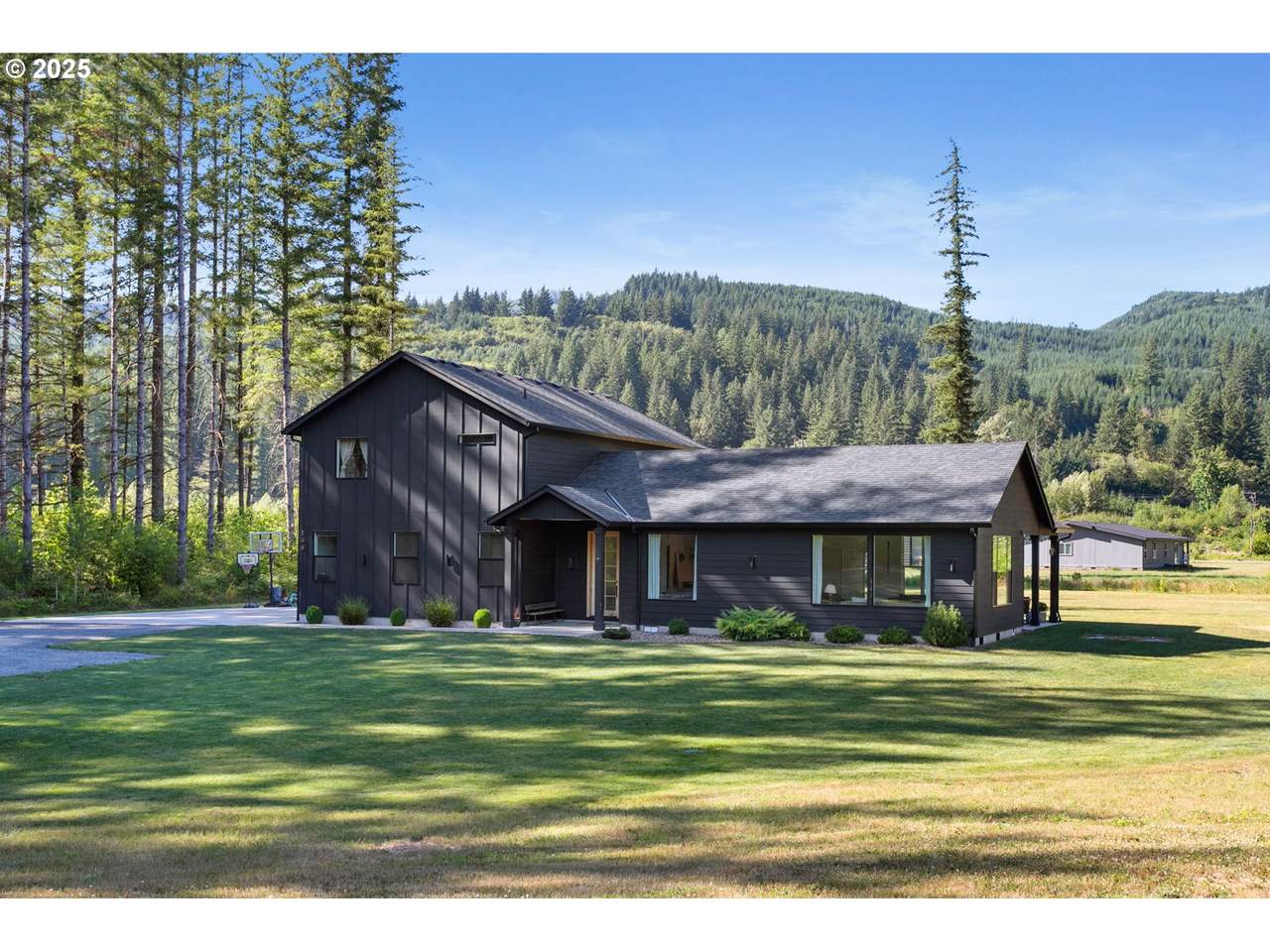 144 Sassys Creek Rd - Photo 1