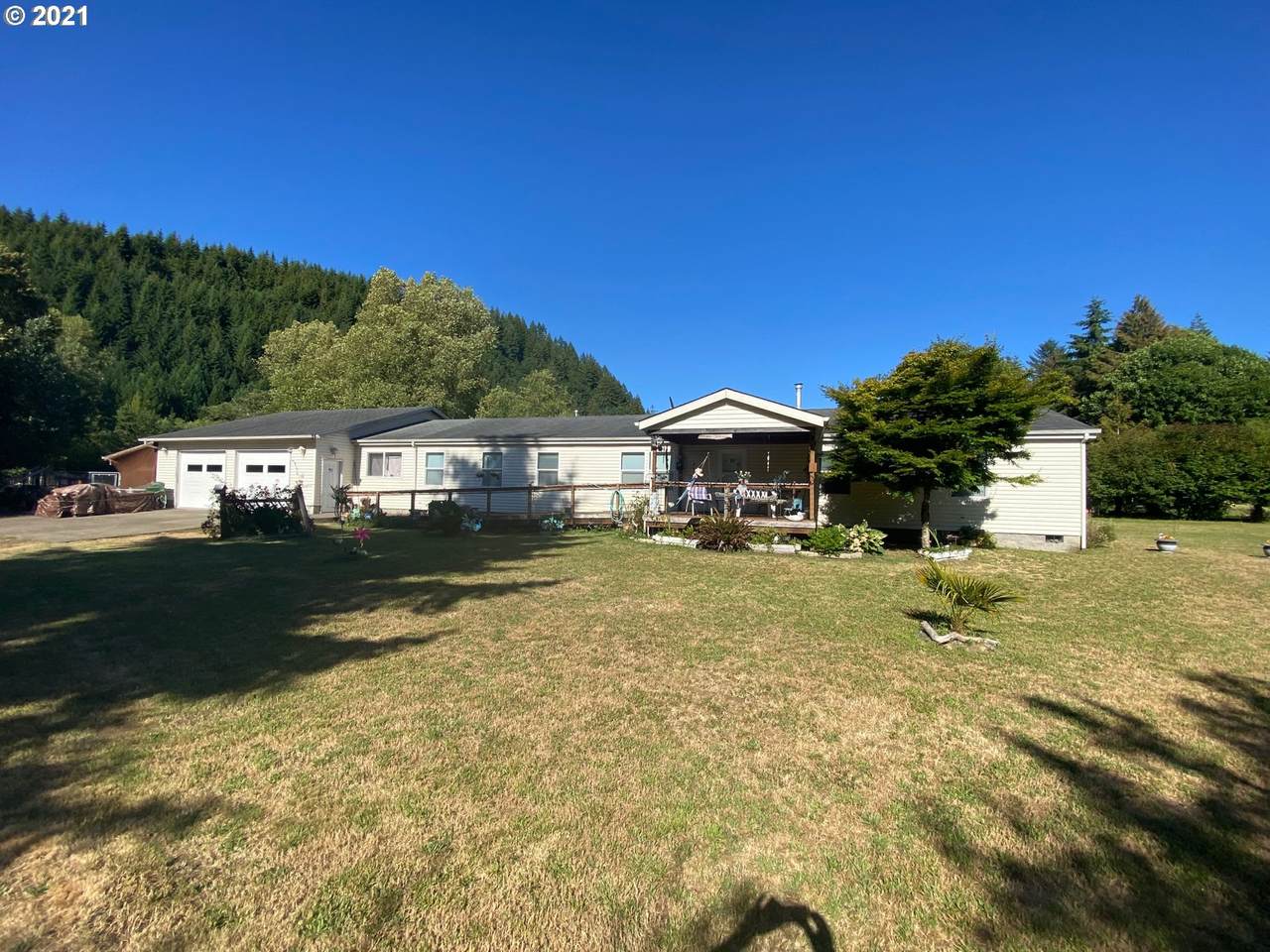 2867 North Bank Rd - Photo 1