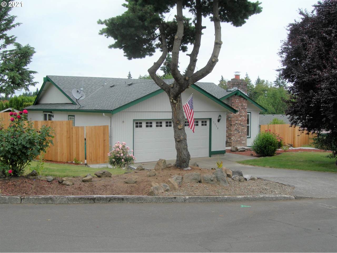 3310 162ND St - Photo 1