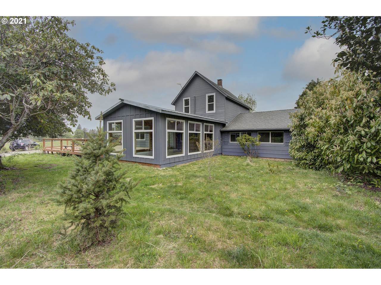 6018 Hans Nagel Rd - Photo 1