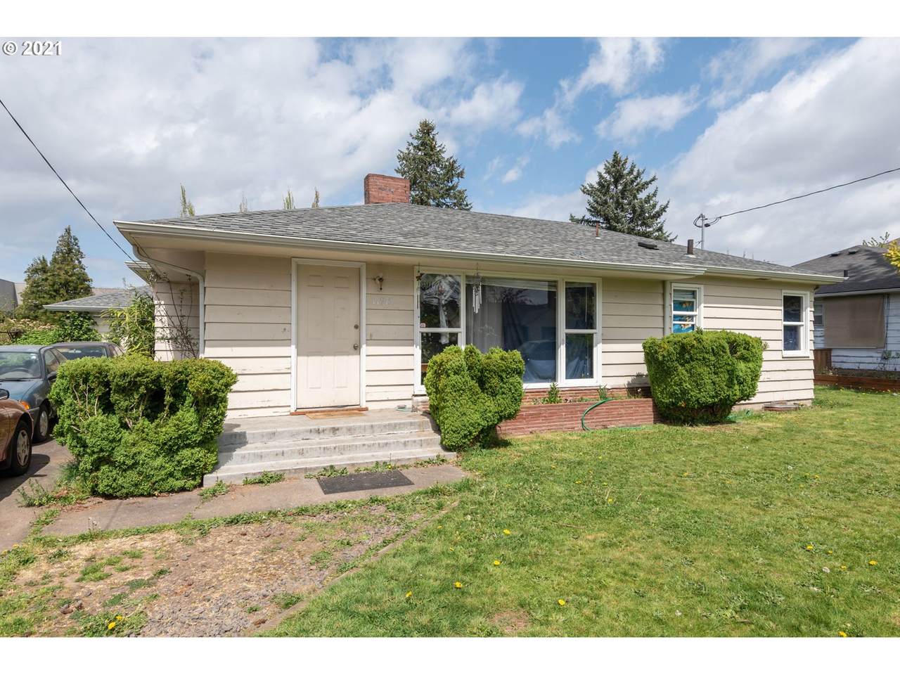 11915 Couch St - Photo 1