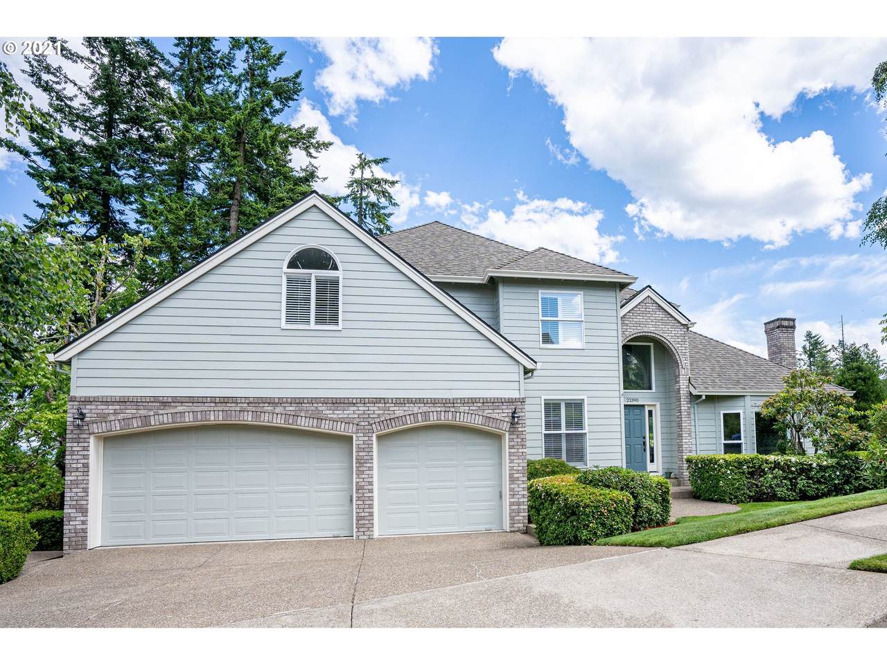 21390 Horton Ct - Photo 1