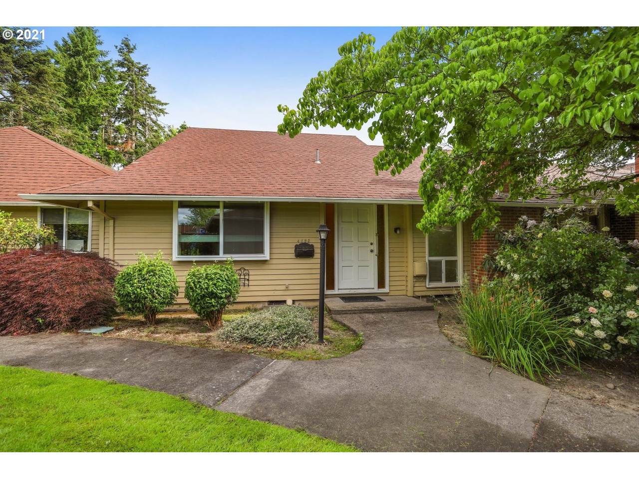 4895 Normandy Pl - Photo 1