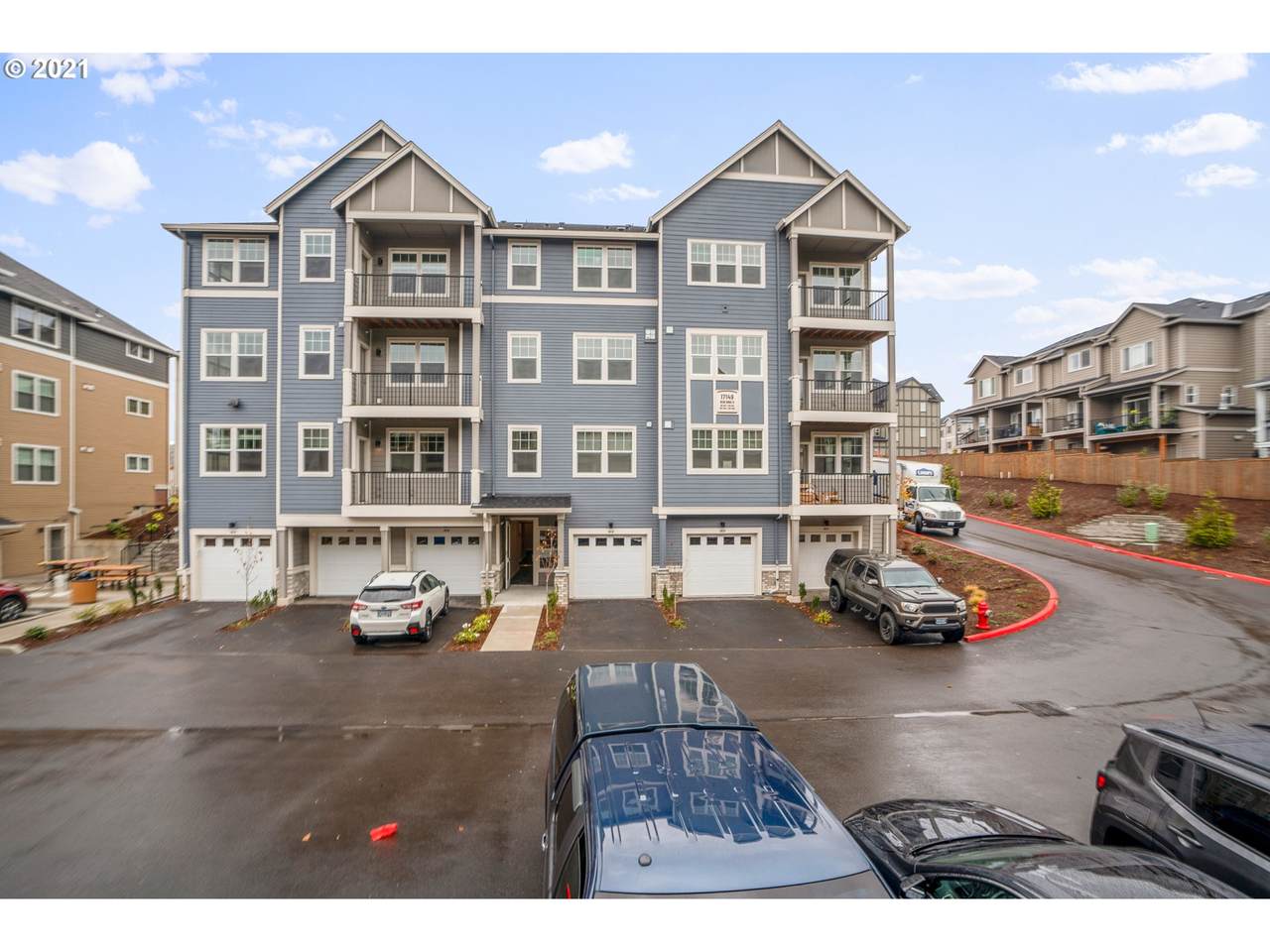 17126 Snowdale St - Photo 1