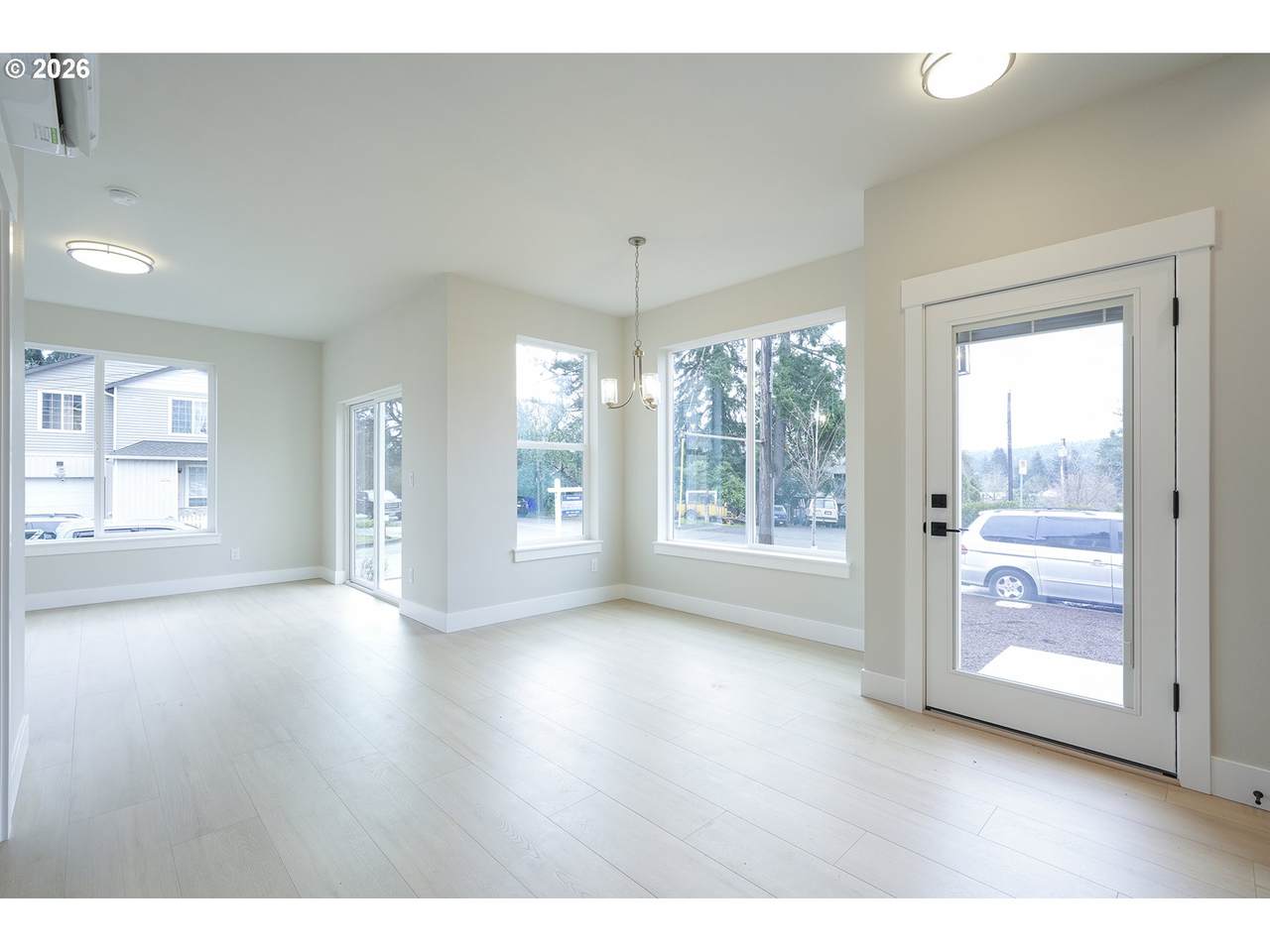 https://bt-photos.global.ssl.fastly.net/portland/1280_boomver_1_212835984-2.jpg