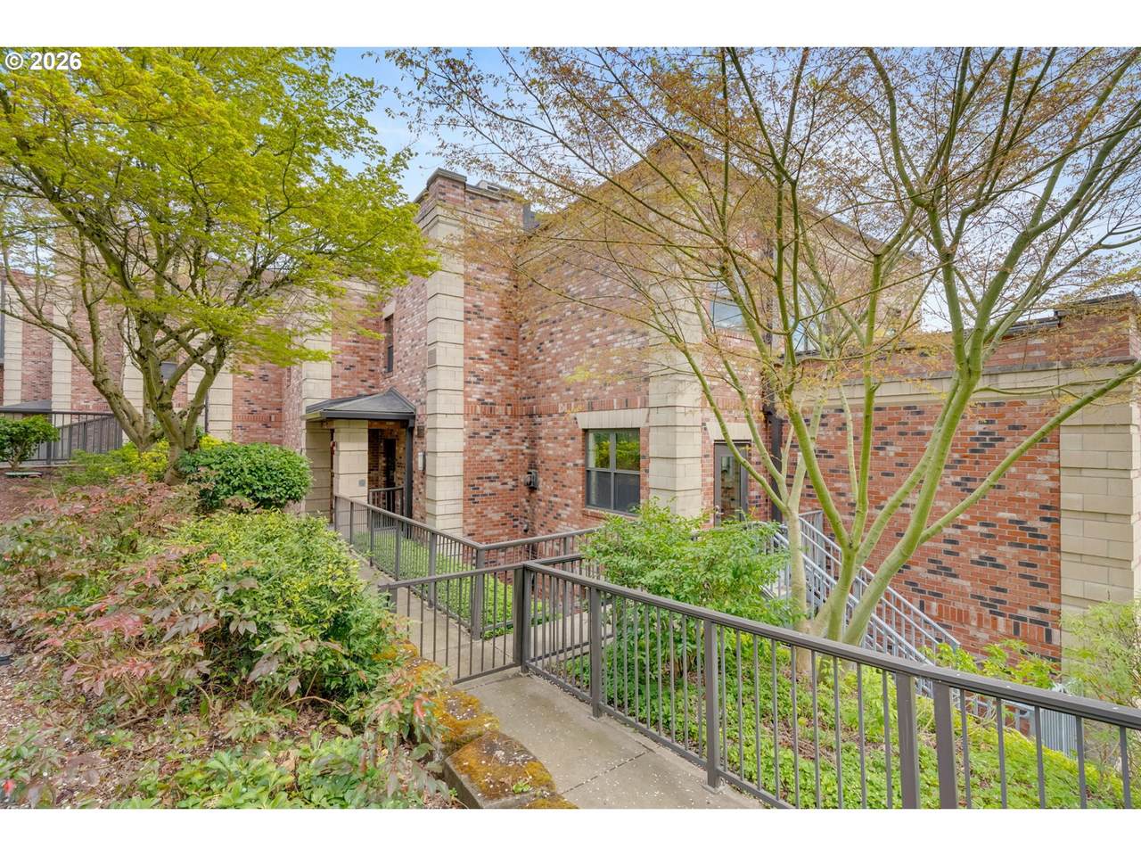 2430 Westover Rd - Photo 1