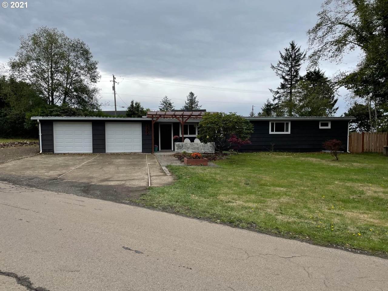 4585 Alder Cove Rd - Photo 1