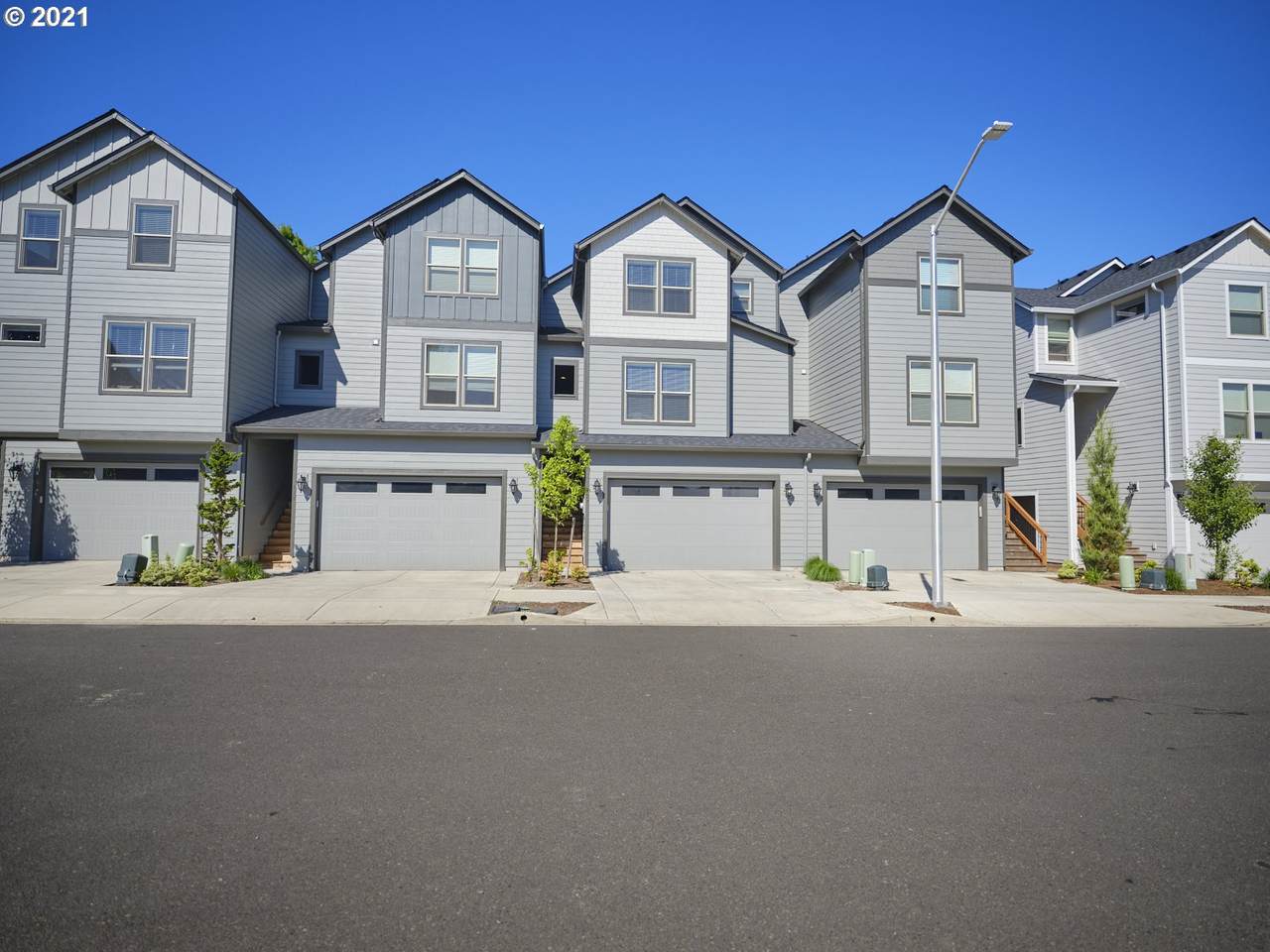127 Loganberry Ct - Photo 1