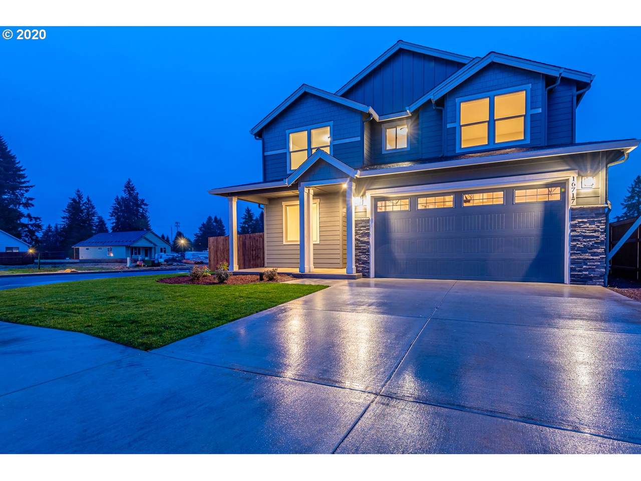1014 Heron Dr - Photo 1
