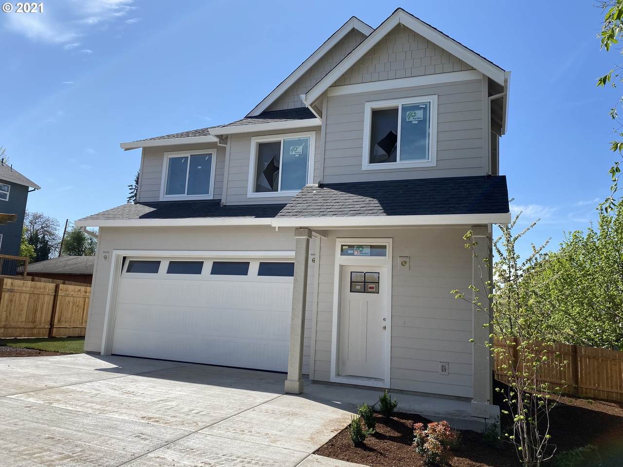 850 Adams St - Photo 1
