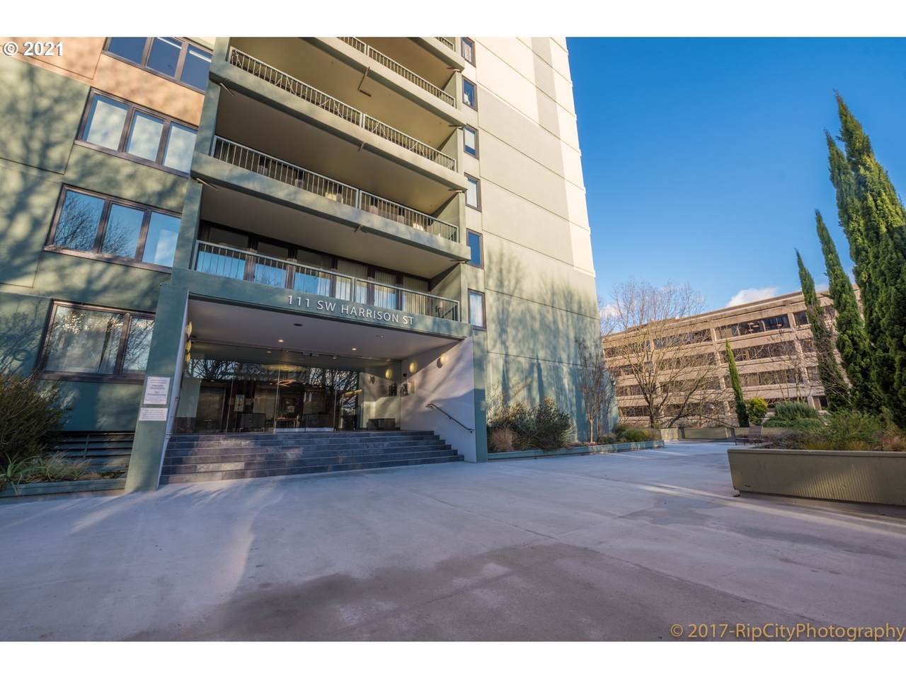 111 Harrison - Photo 1