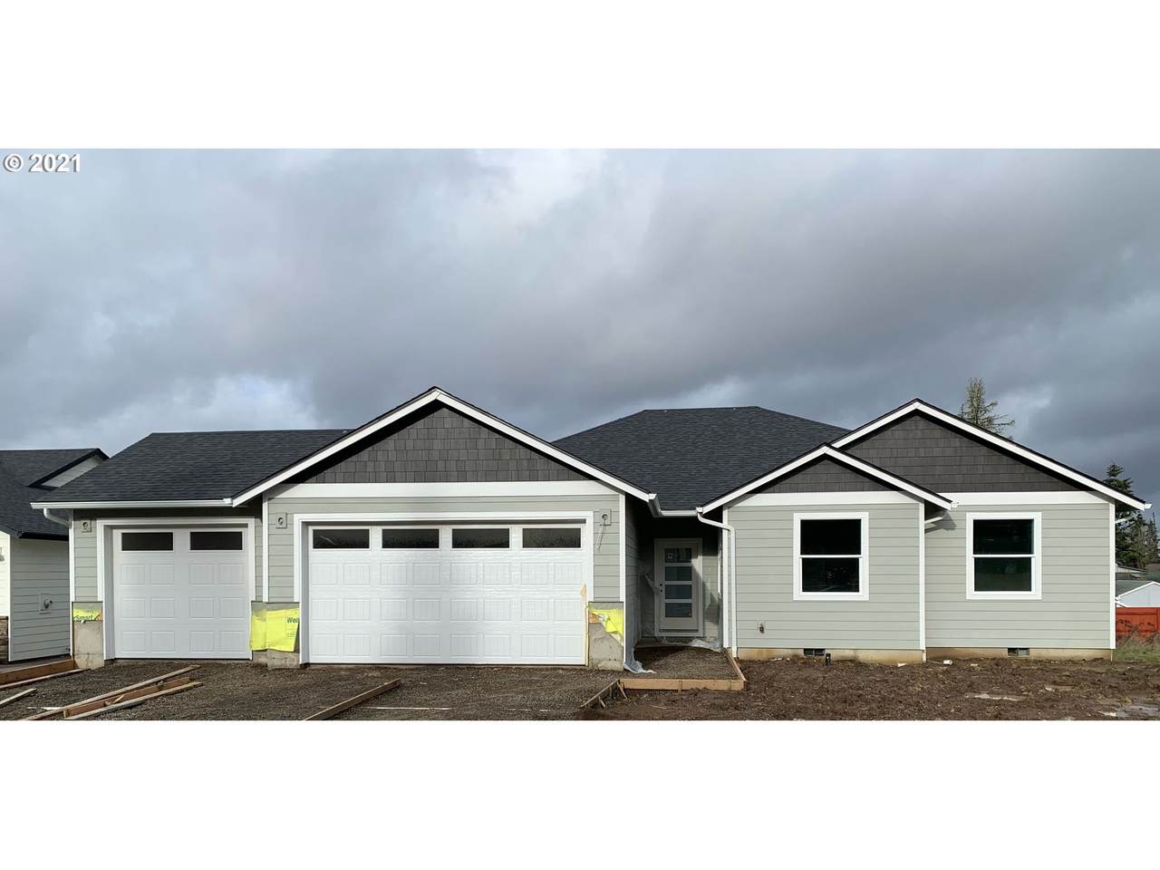1615 Sarah Ave - Photo 1