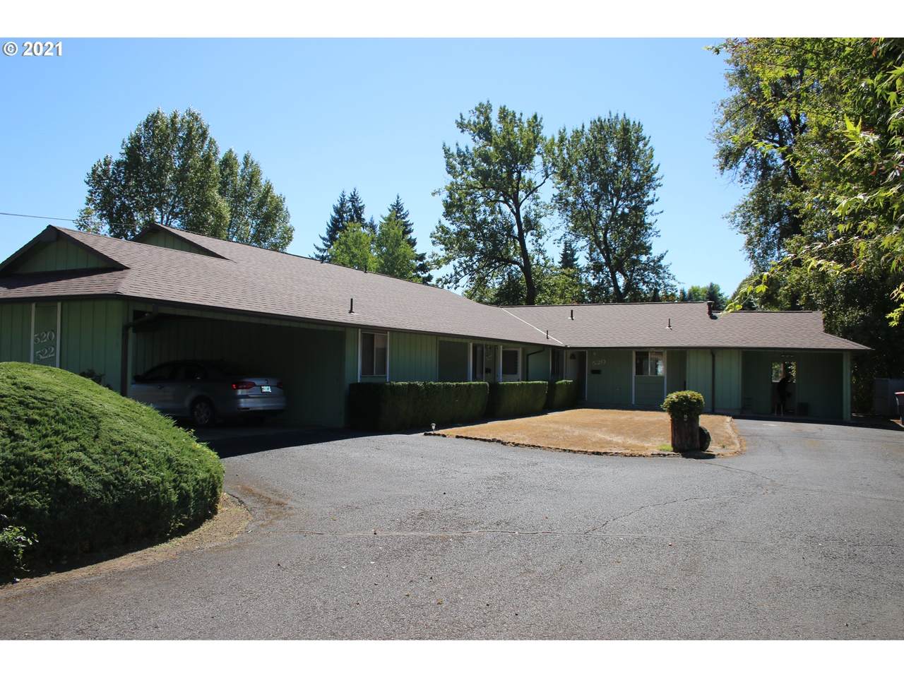 520 Main St - Photo 1