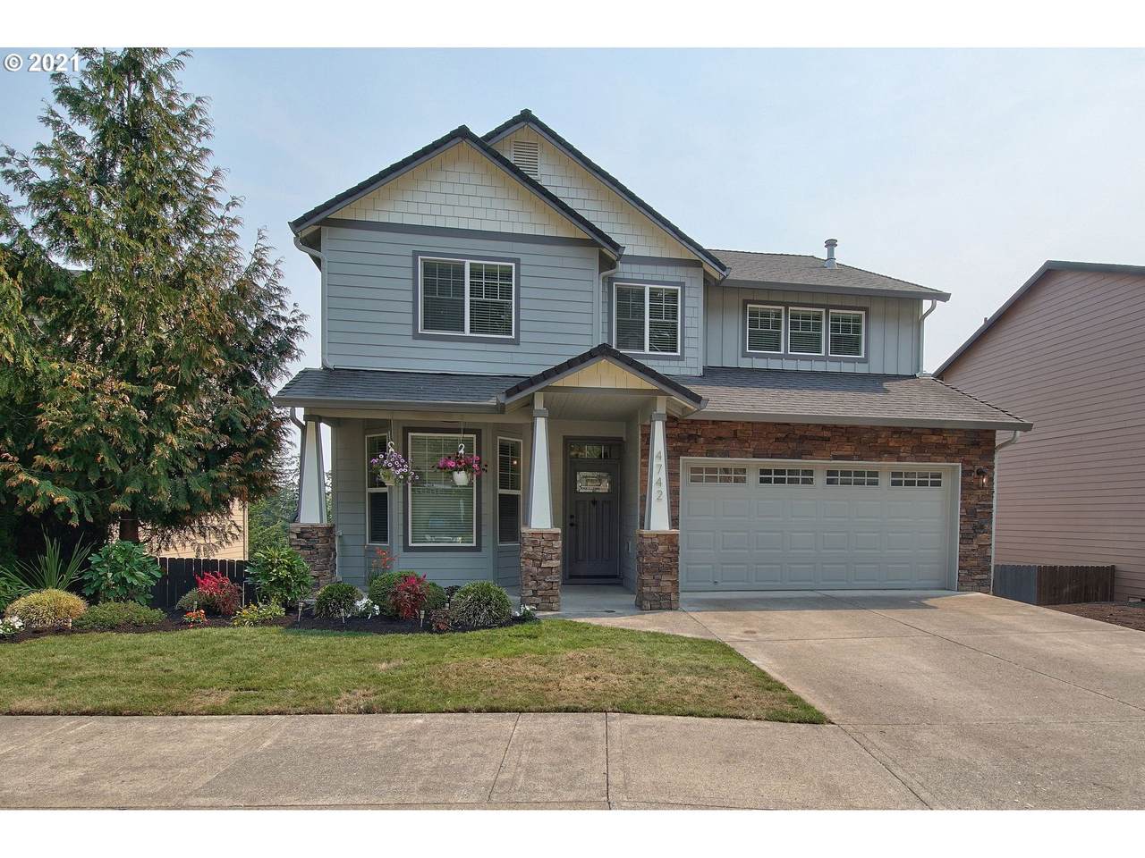 4742 Z St - Photo 1