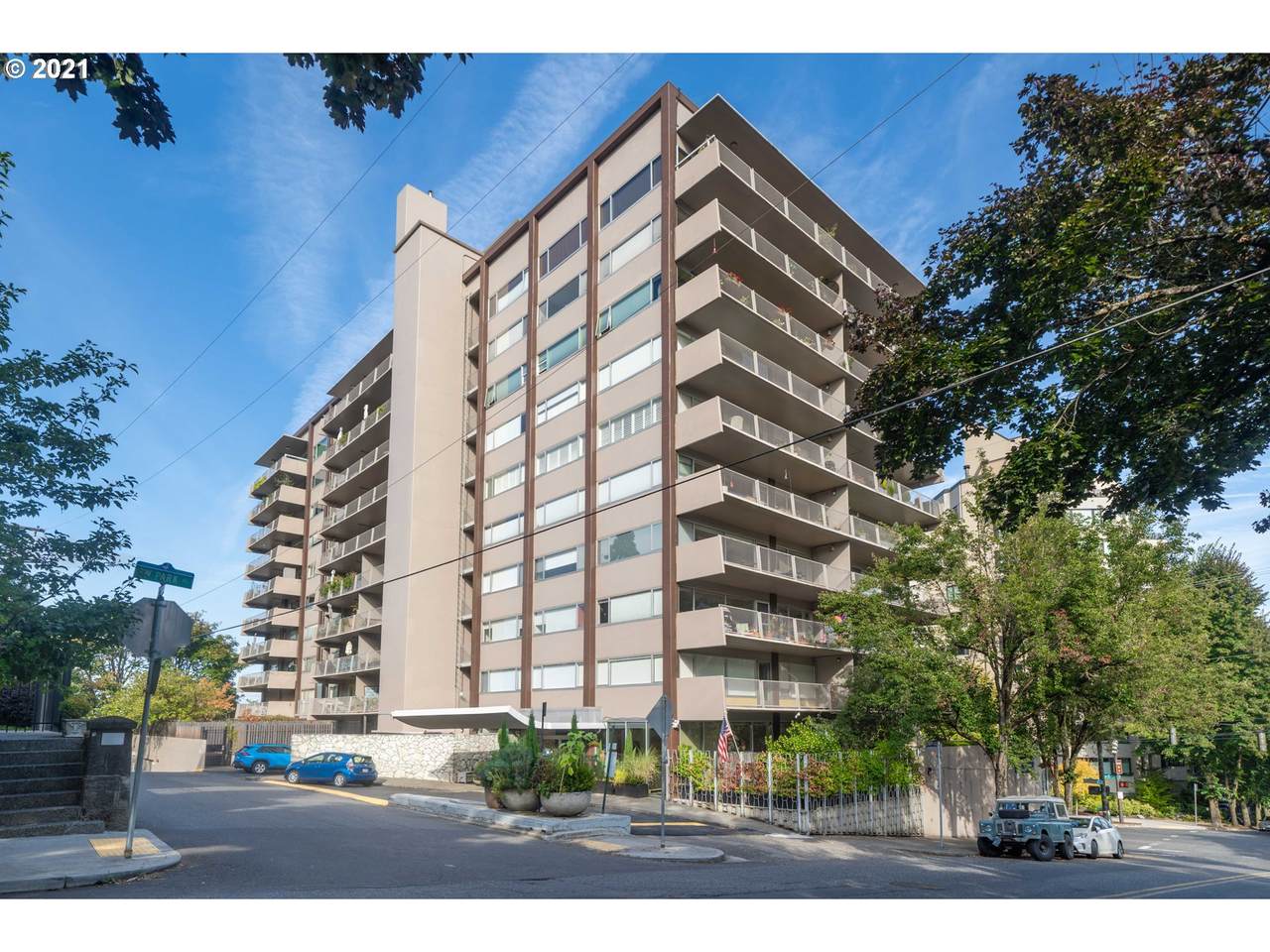 2323 Park Pl - Photo 1