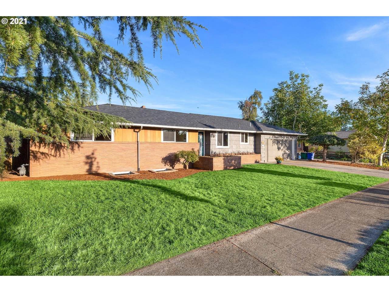 340 108TH Pl - Photo 1