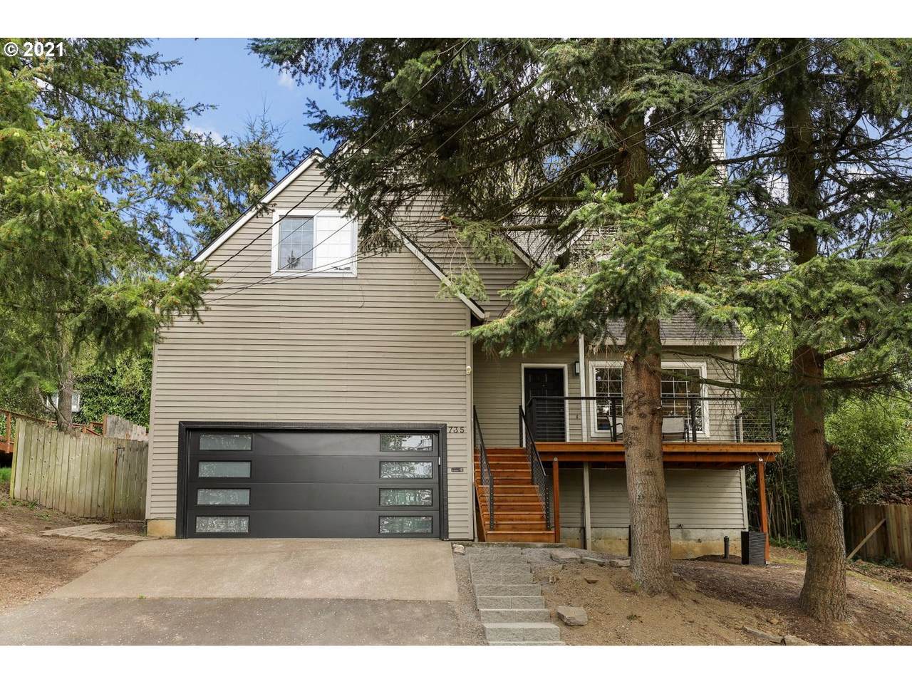 735 Caldew Dr - Photo 1