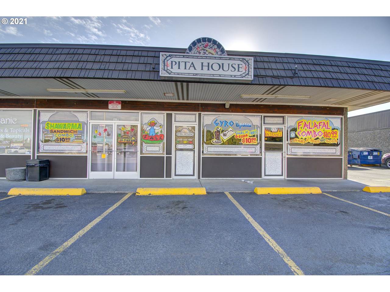 715 Main St - Photo 1
