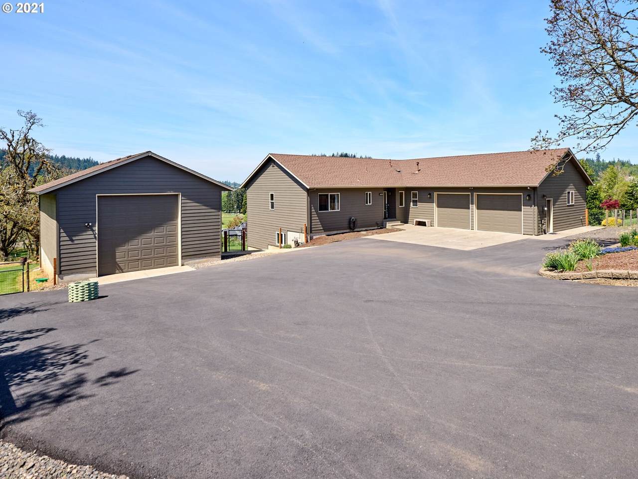 14919 Quall Rd - Photo 1