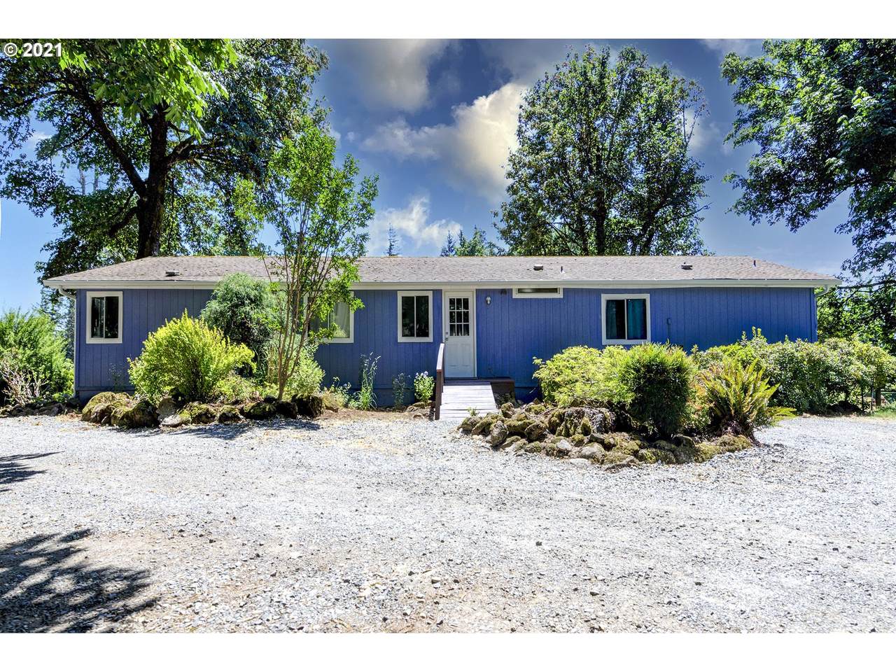33727 6TH St - Photo 1