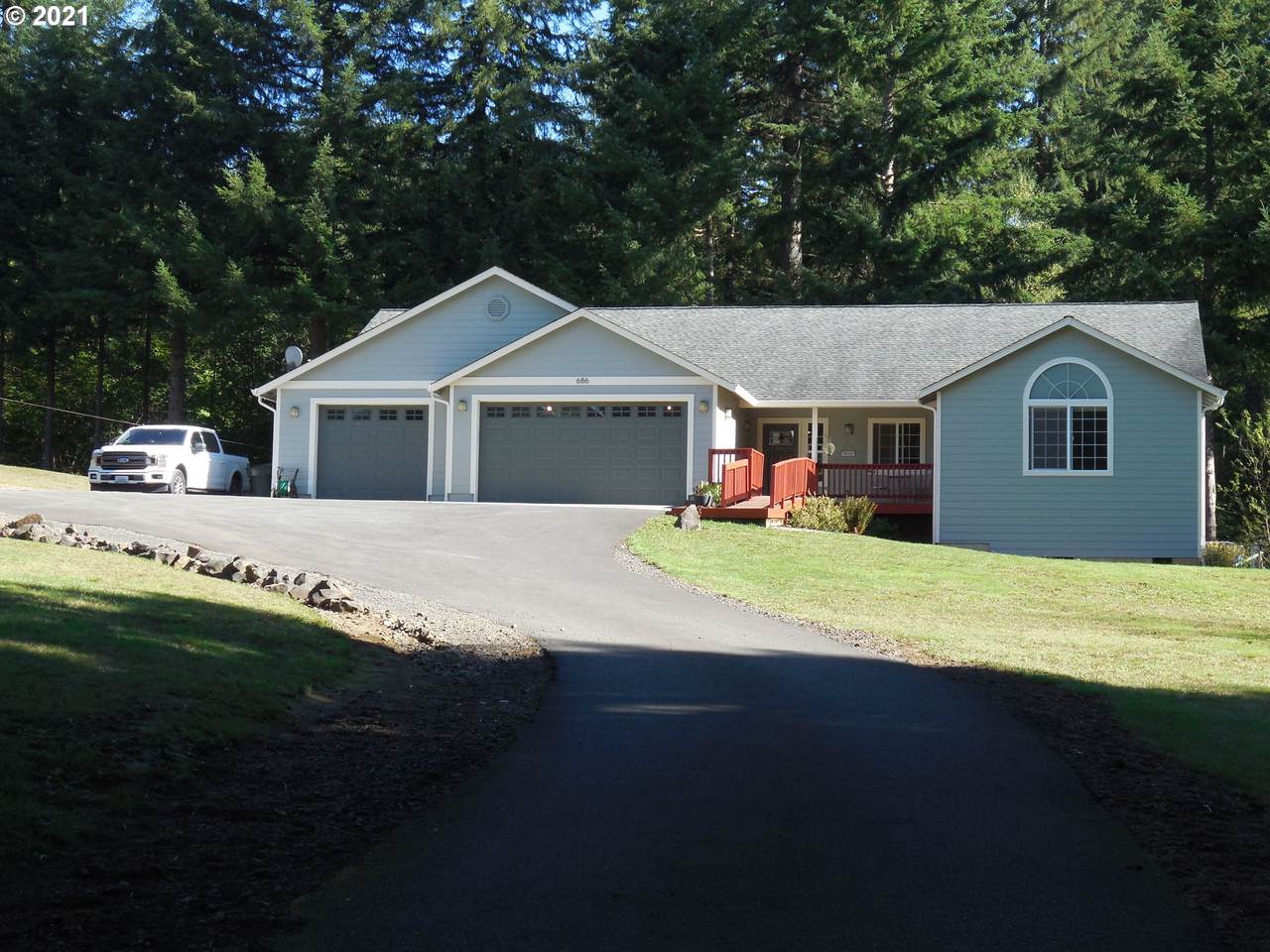 686 Eufaula Heights Rd - Photo 1