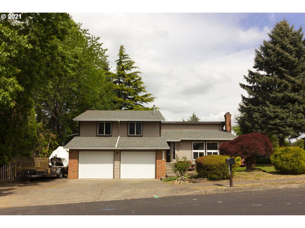 2536 Hacienda Ave - Photo 1