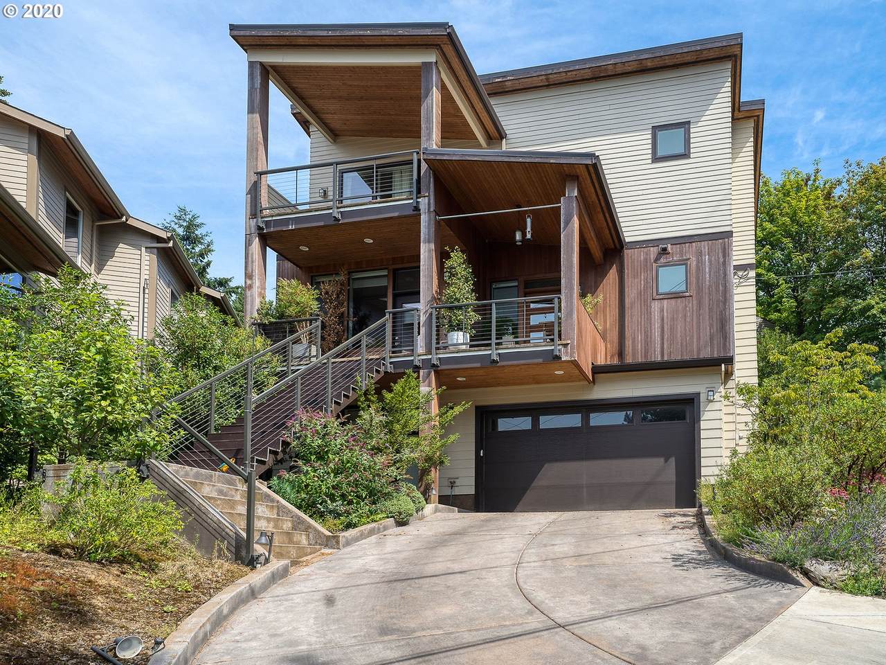 3615 Hillside Dr - Photo 1