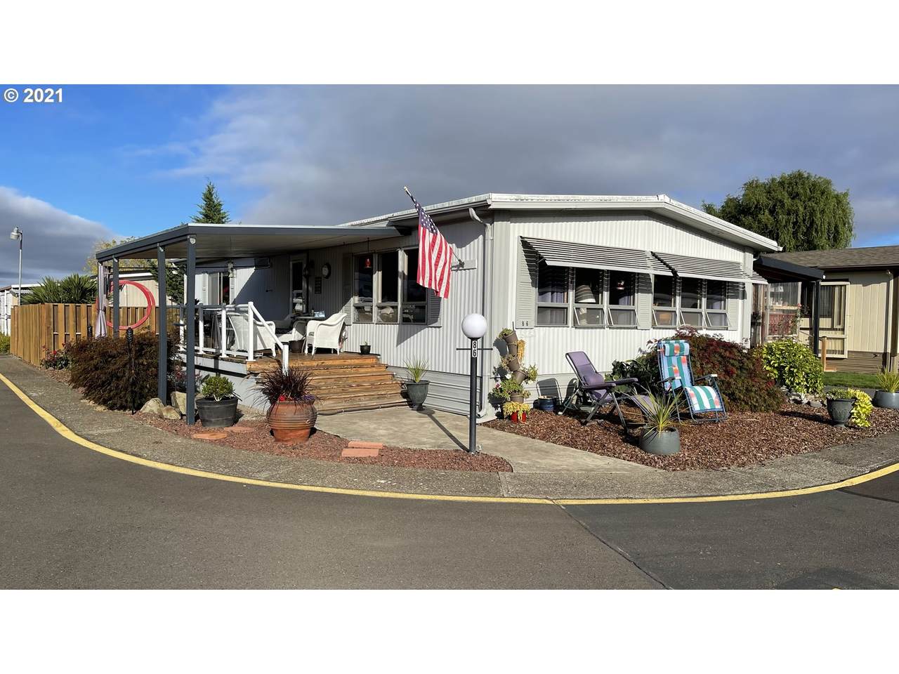 2902 2ND St - Photo 1