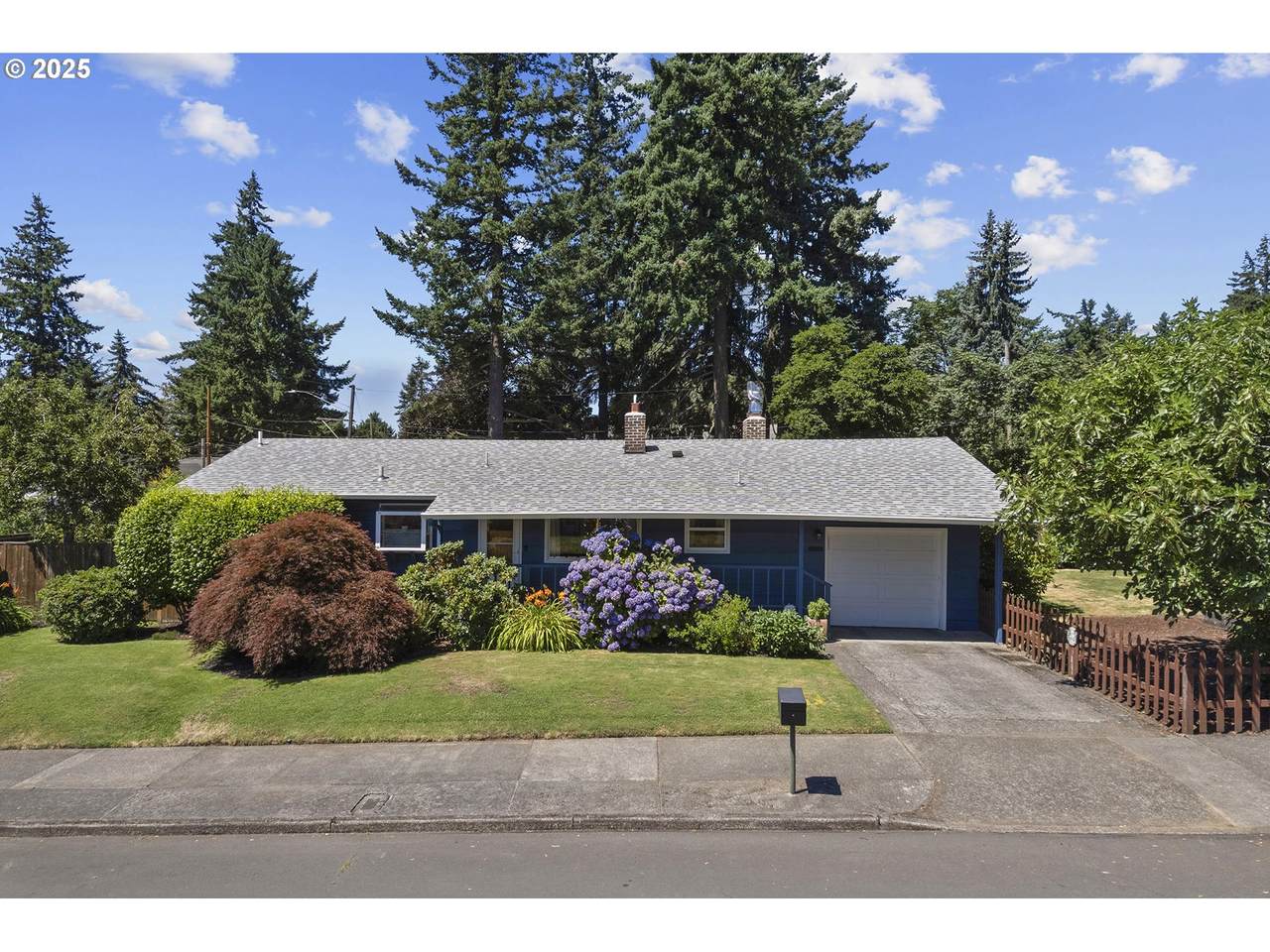 1545 129TH Ave - Photo 1