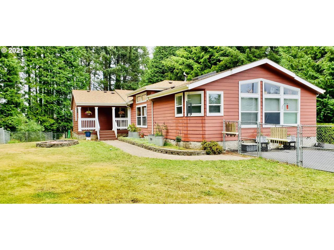 62410 Seven Devils Rd - Photo 1