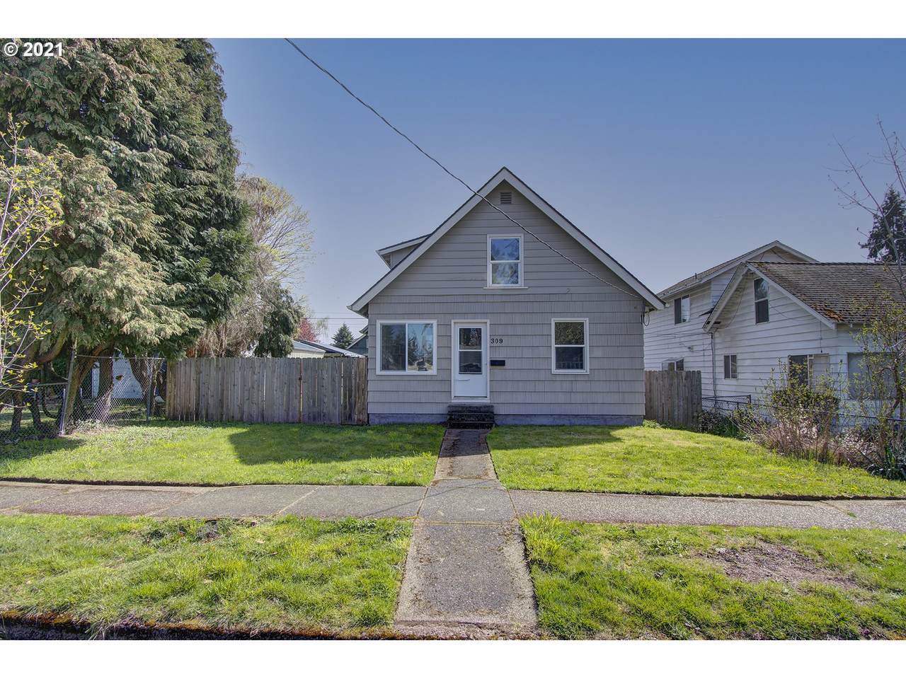 309 41ST St - Photo 1