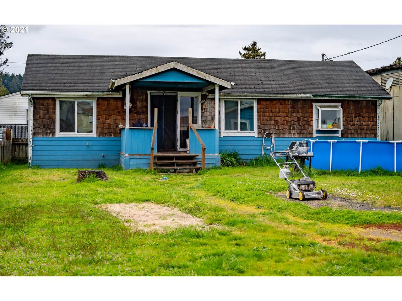 115 7TH - Photo 1