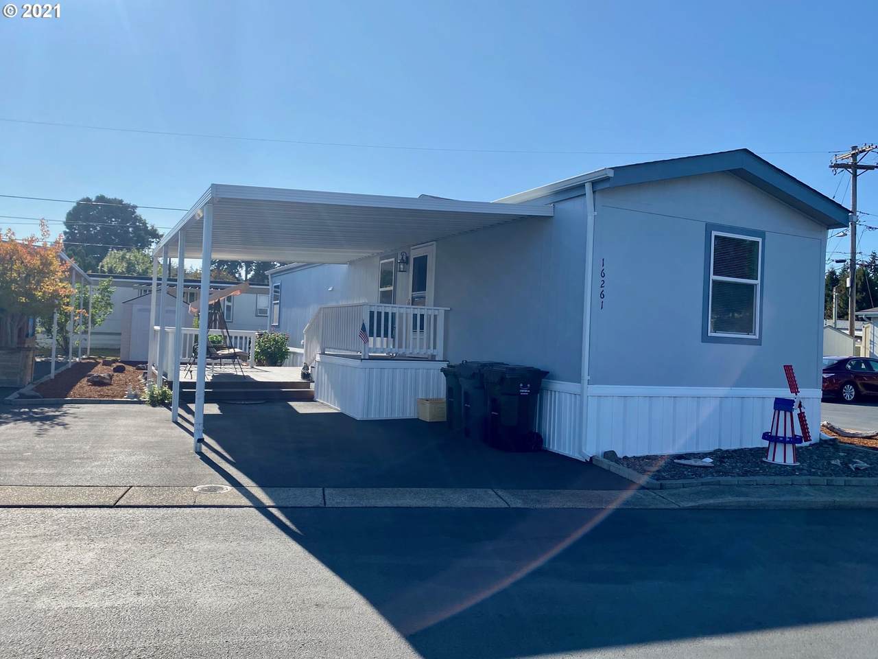 16261 80TH Ave - Photo 1
