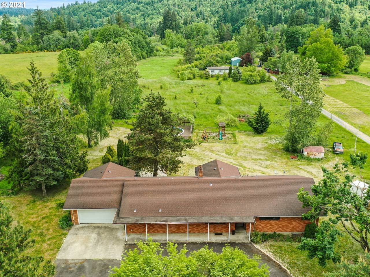 26976 Highway 213 - Photo 1
