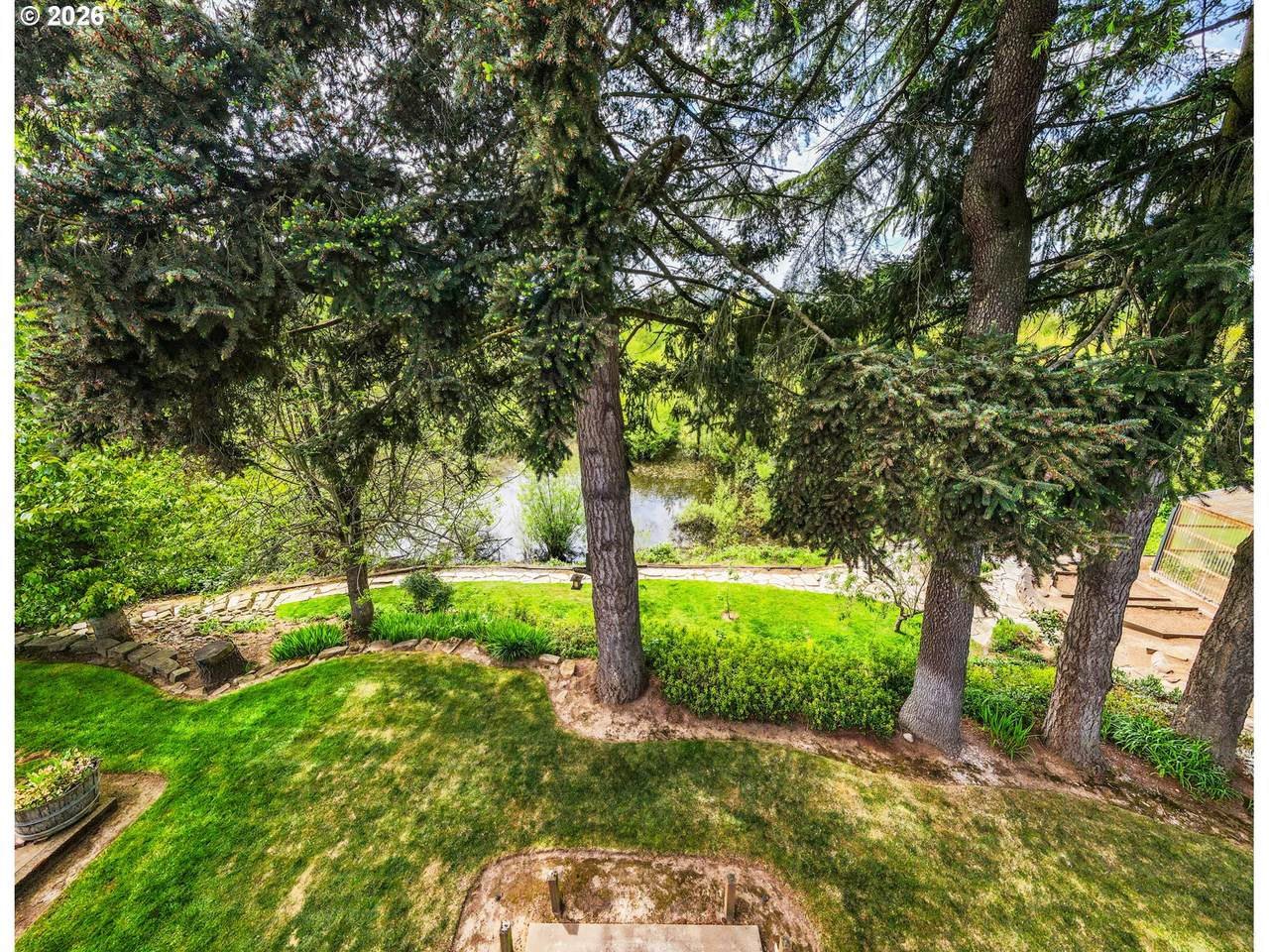 https://bt-photos.global.ssl.fastly.net/portland/1280_boomver_1_215367182-2.jpg
