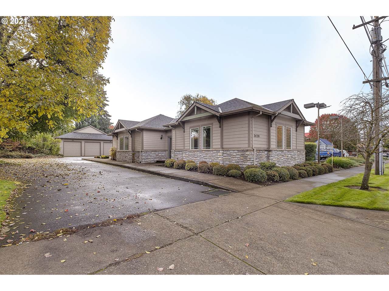 2420 Pacific Ave - Photo 1