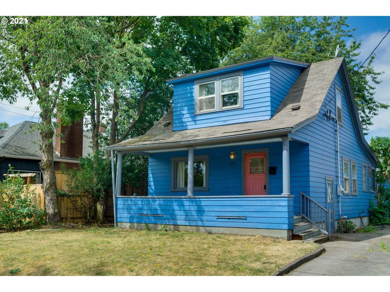 365 72ND Ave - Photo 1